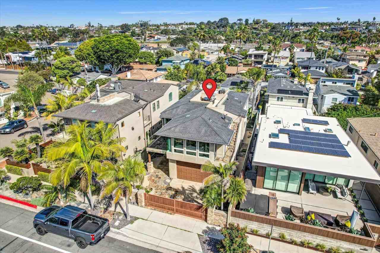 323 Neptune Avenue - Photo 3 of 29