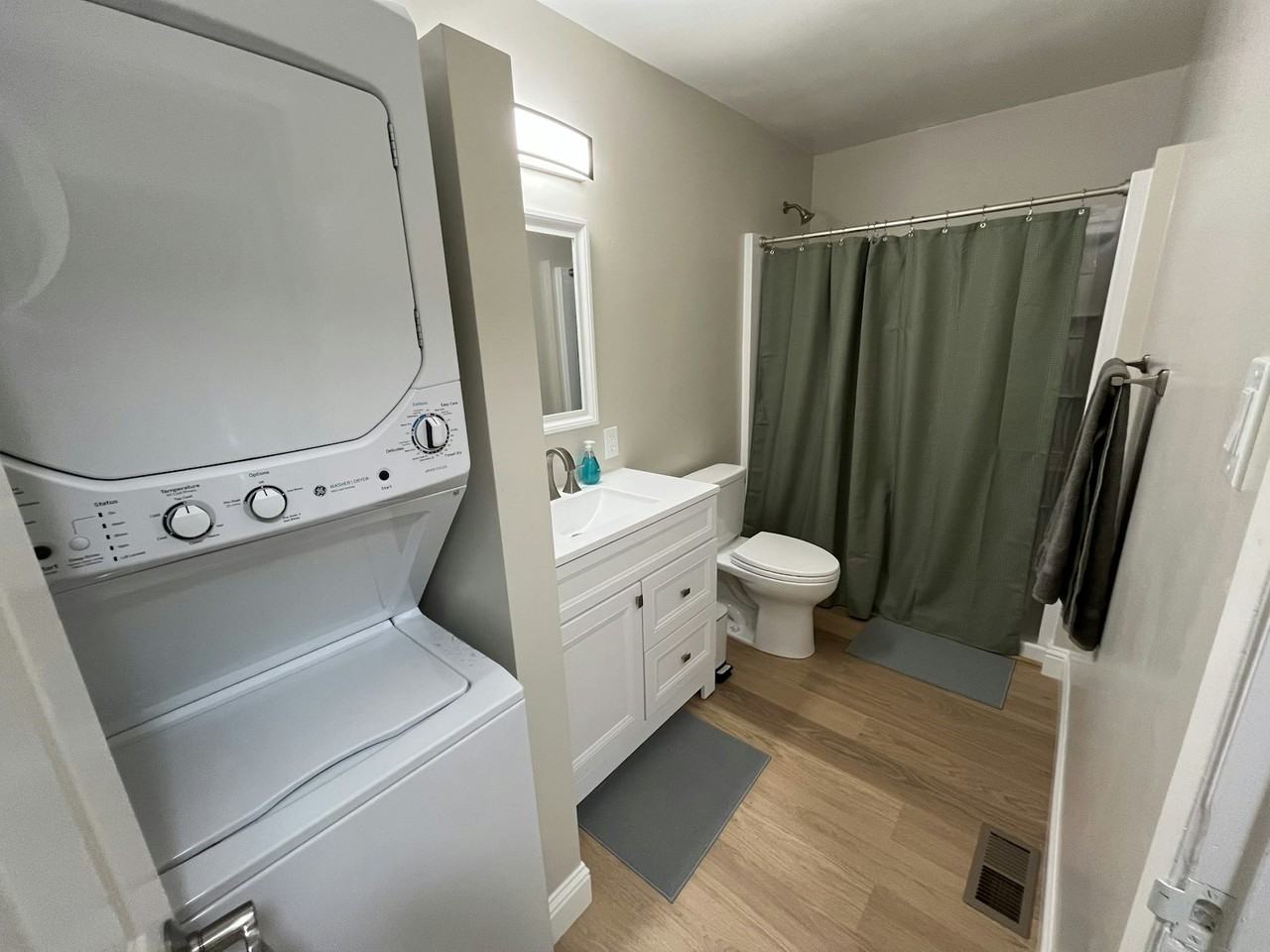 21 Belle Avenue, Unit 3 - Photo 5 of 8