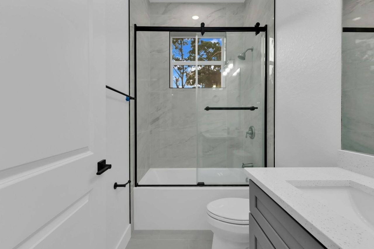 3523 Samoa Avenue - Photo 3 of 15