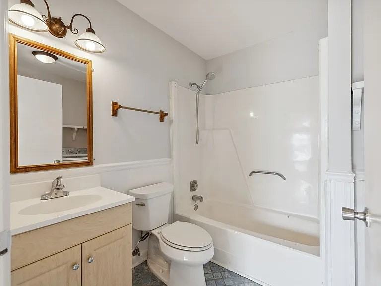 320 Belinda Parkway - Photo 2 of 23