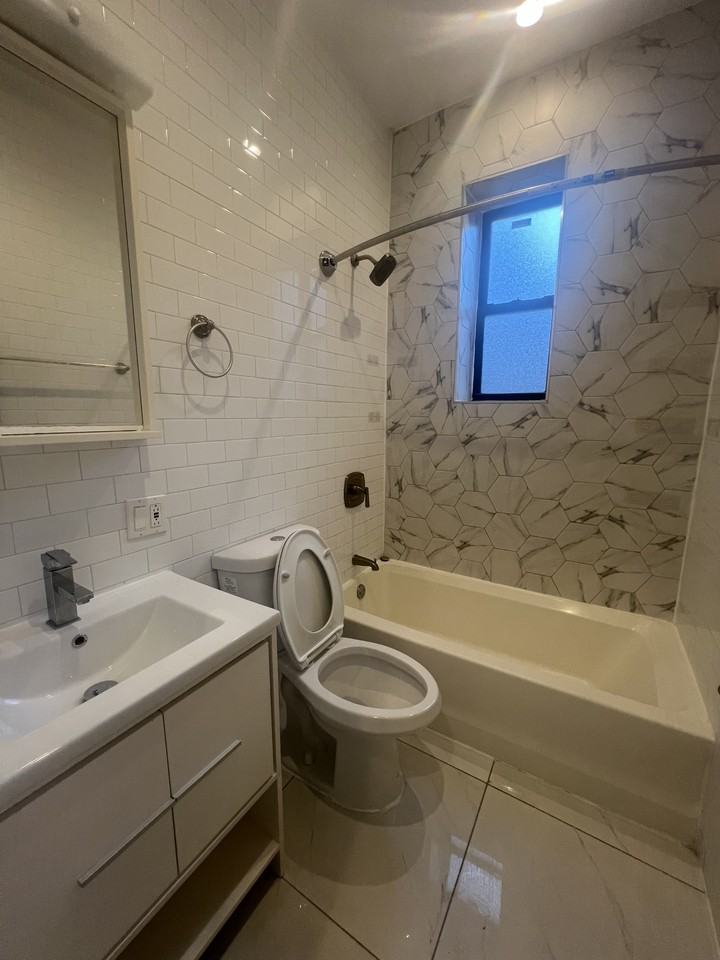 536 New Lots Ave #2 - Photo 7 of 11