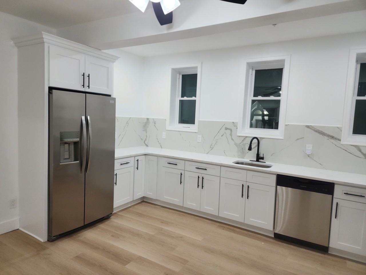 443 N Main St #1B - Photo 2 of 11