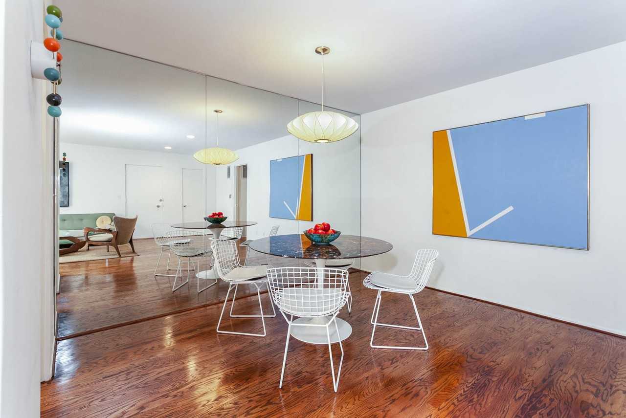 938 San Vicente Blvd #8 - Photo 7 of 17