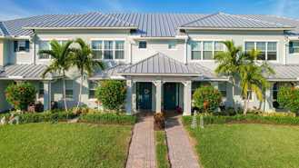 1240 Eucalyptus Dr #4 - Photo 1 of 1