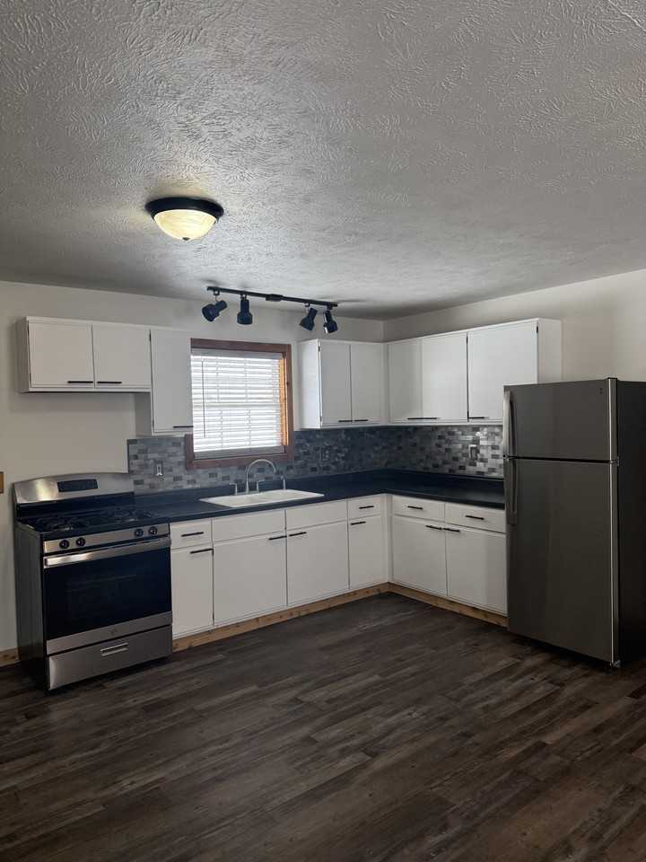 12967 Roughys Dr #NA - Photo 4 of 5