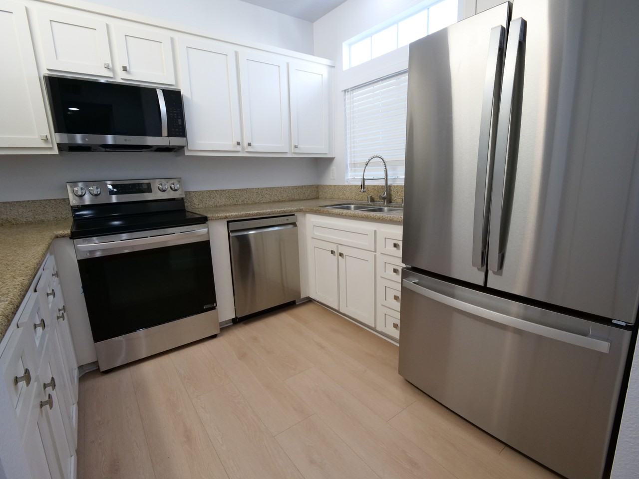 43 Dover Pl #43DOVERPL - Photo 2 of 14