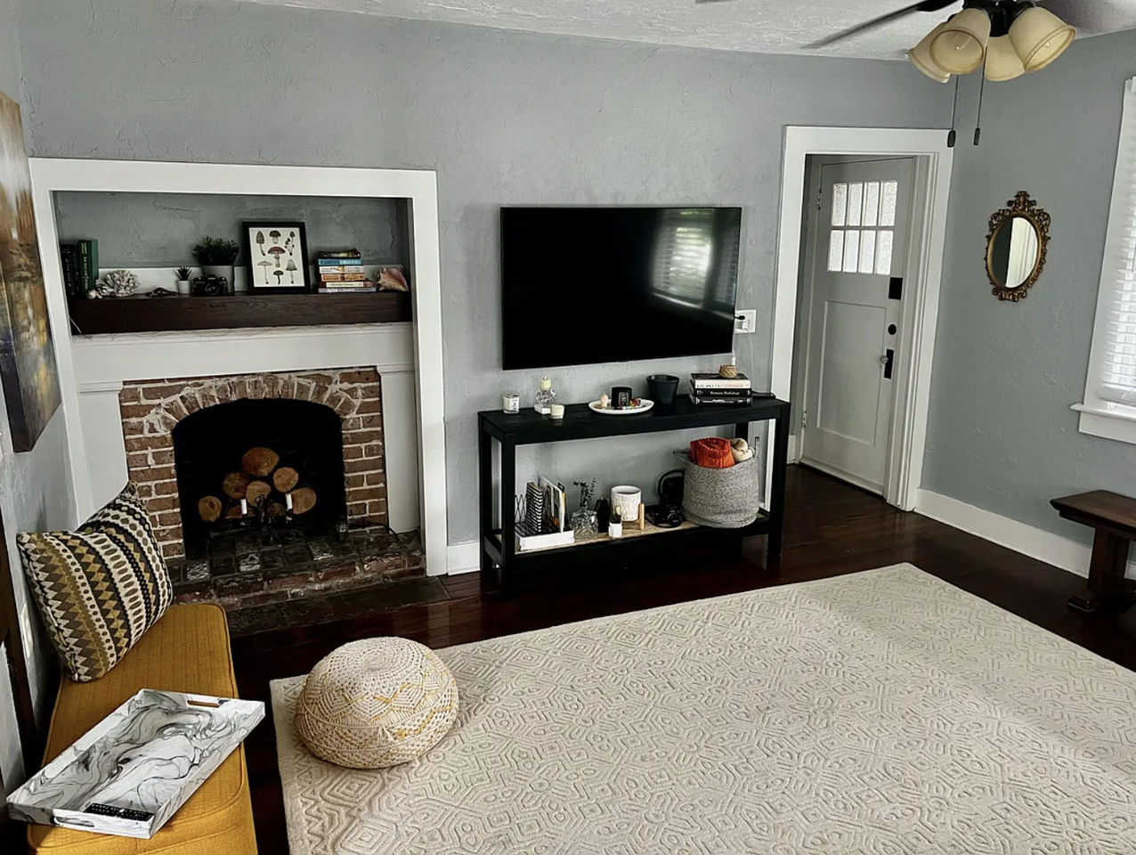 1531 Hough St #1531 - Photo 4 of 27