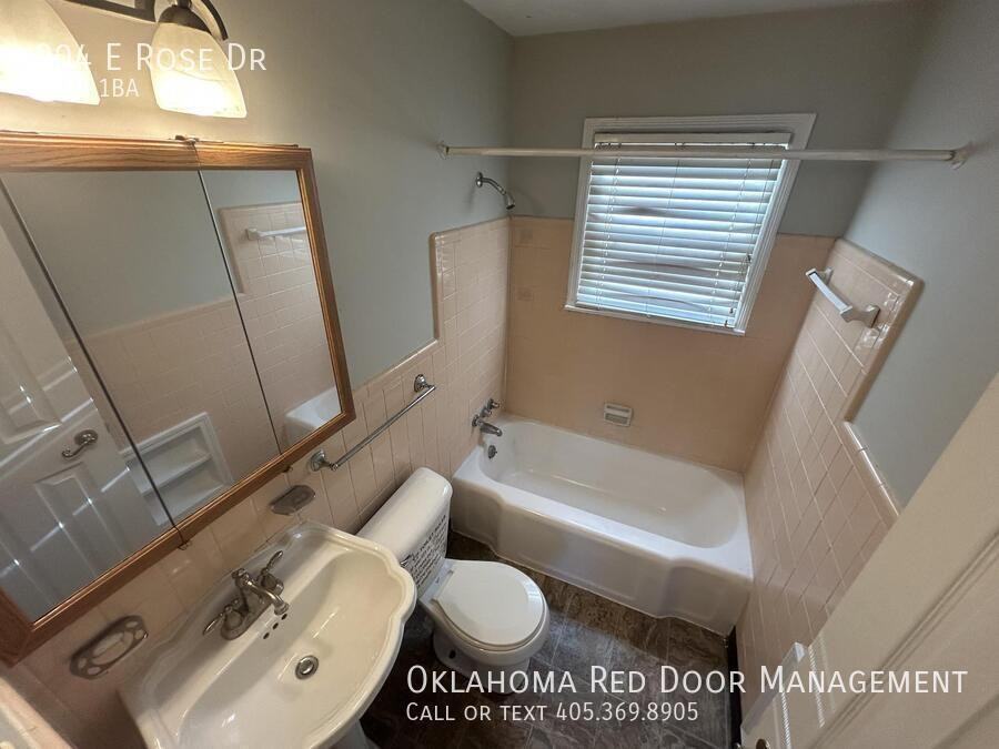 904 E Rose Dr - Photo 5 of 6