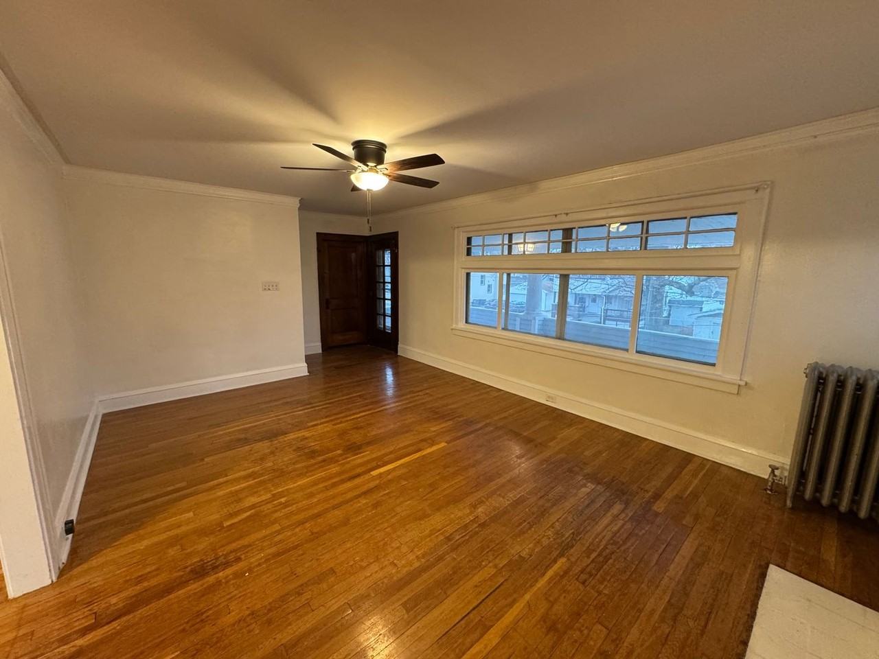 12611 Franklin Blvd Uppr #2 - Photo 3 of 26