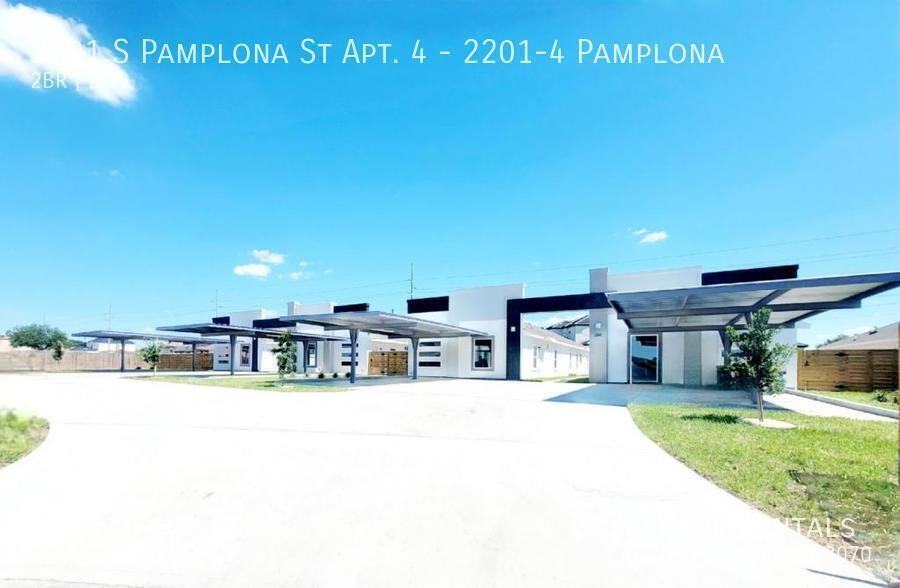 2201 S Pamplona St Apt 4 - Photo 3 of 30