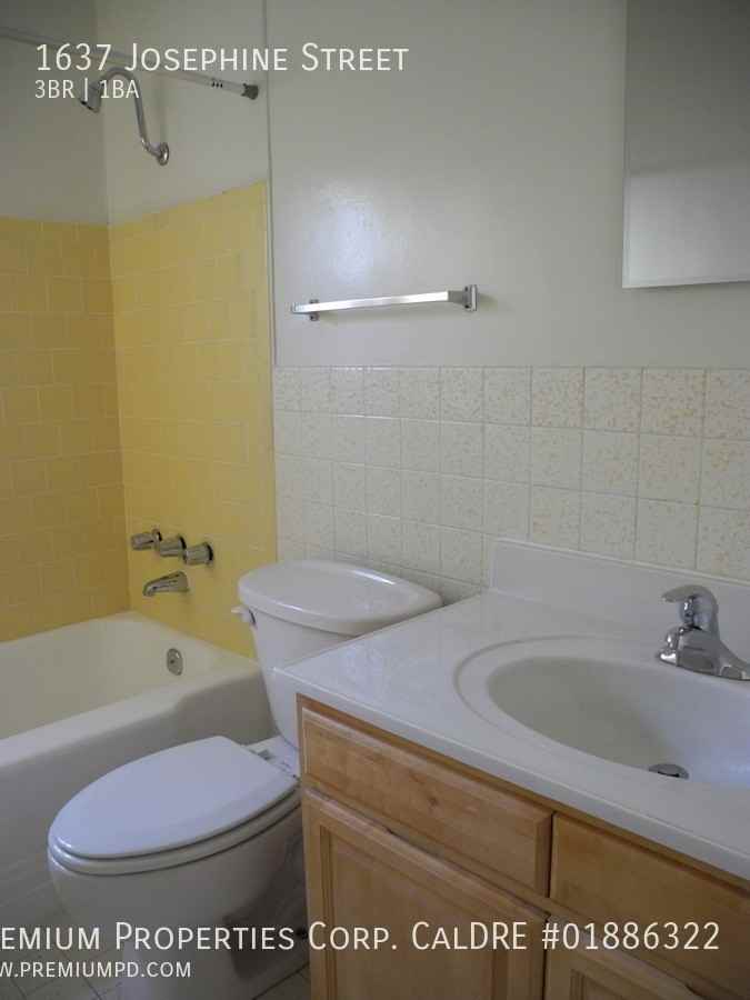 1637 Josephine St - Photo 4 of 28