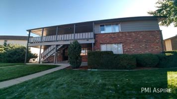 featured image of 1342 Vivian St #2