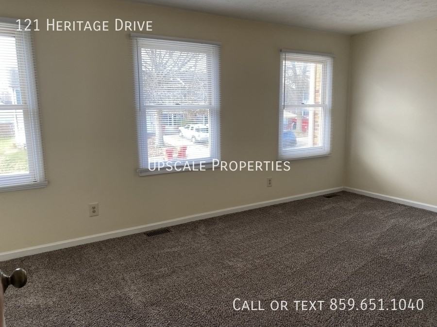 121 Heritage Dr - Photo 7 of 8