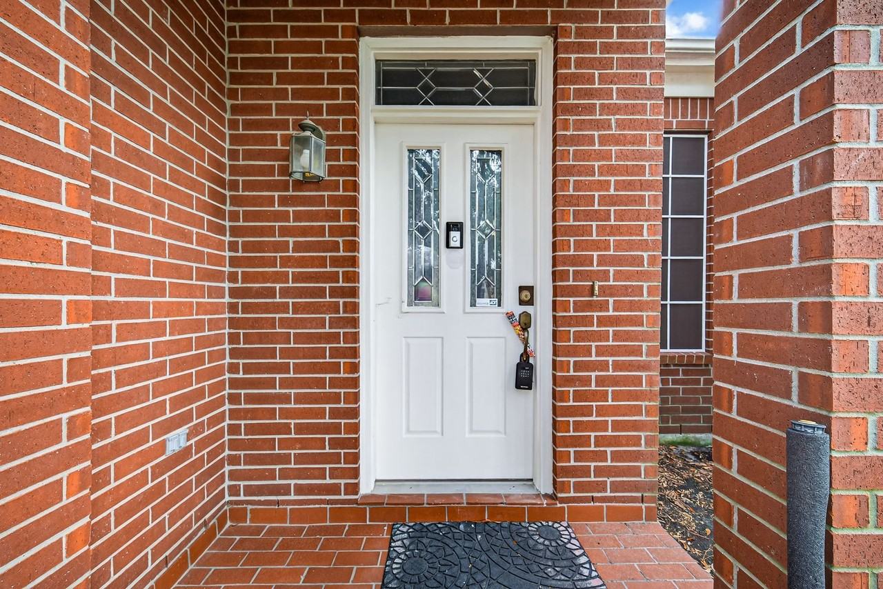 14018 Danton Falls Dr - Photo 3 of 40