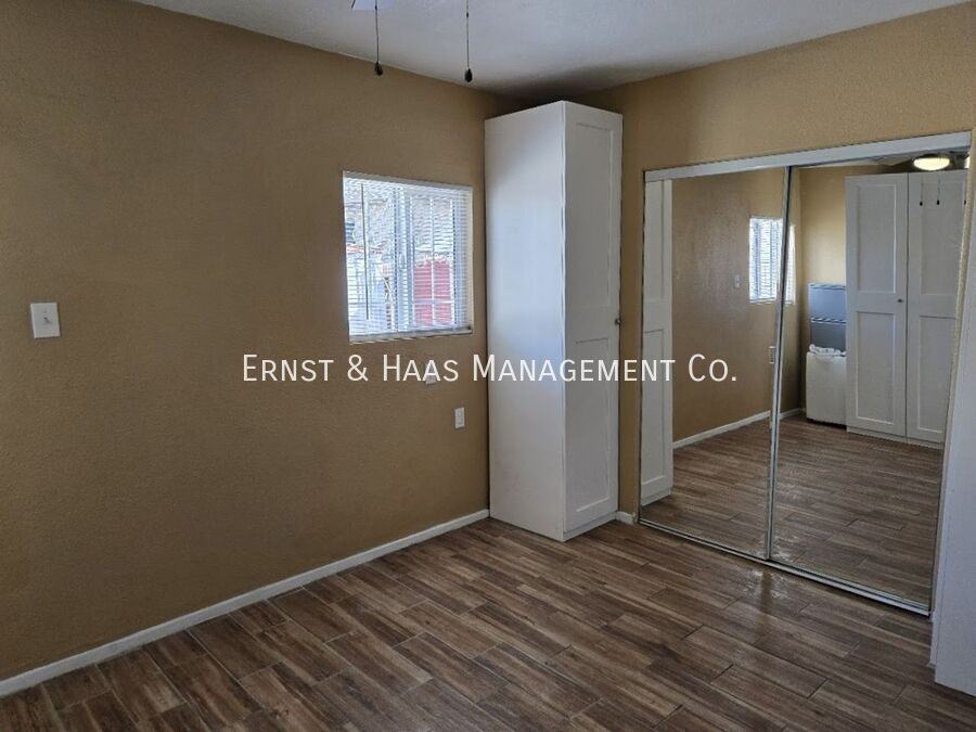 337 E 17th St - Photo 7 of 8