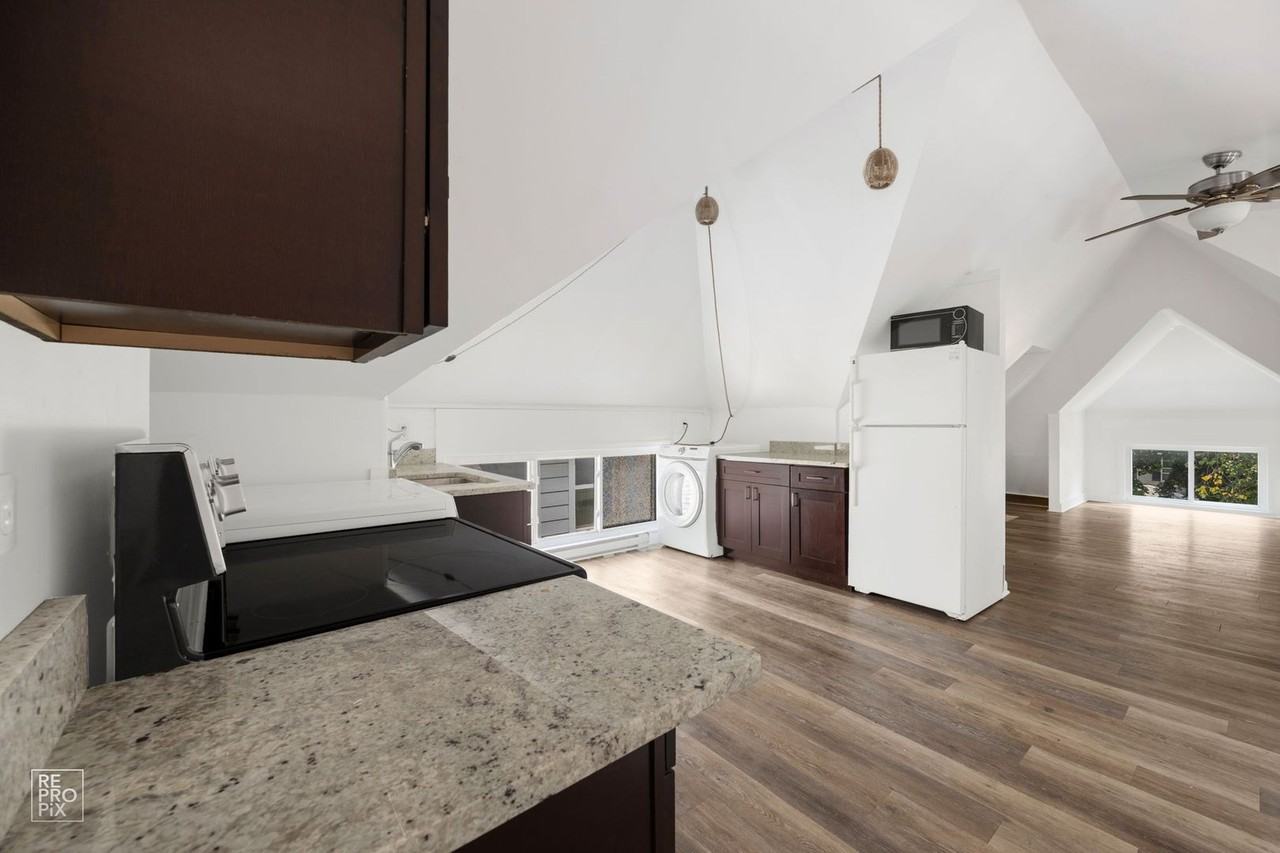 311 Marengo Ave #3 - Photo 2 of 10