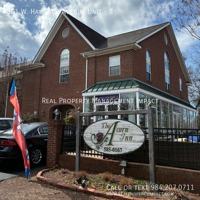 featured image of 301 W Haggard Ave #3