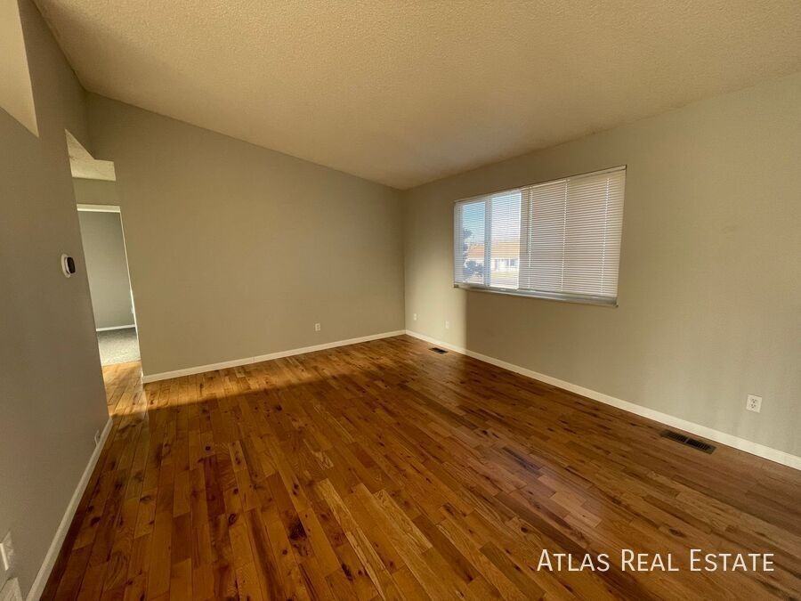 2985 Dublin Blvd - Photo 3 of 21