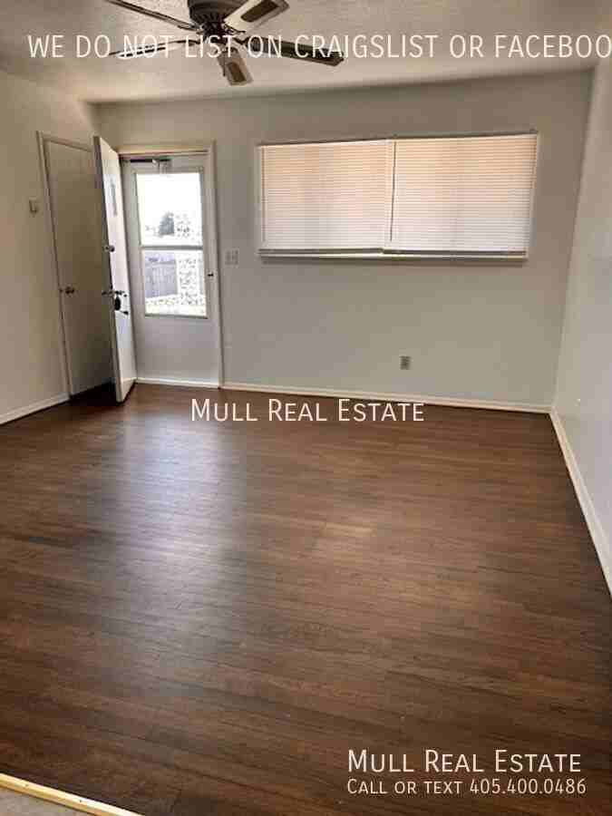 9721 Lyric Ln - Photo 4 of 20