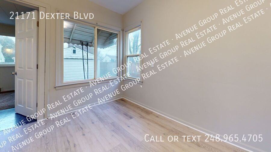 21171 Dexter Blvd - Photo 4 of 10