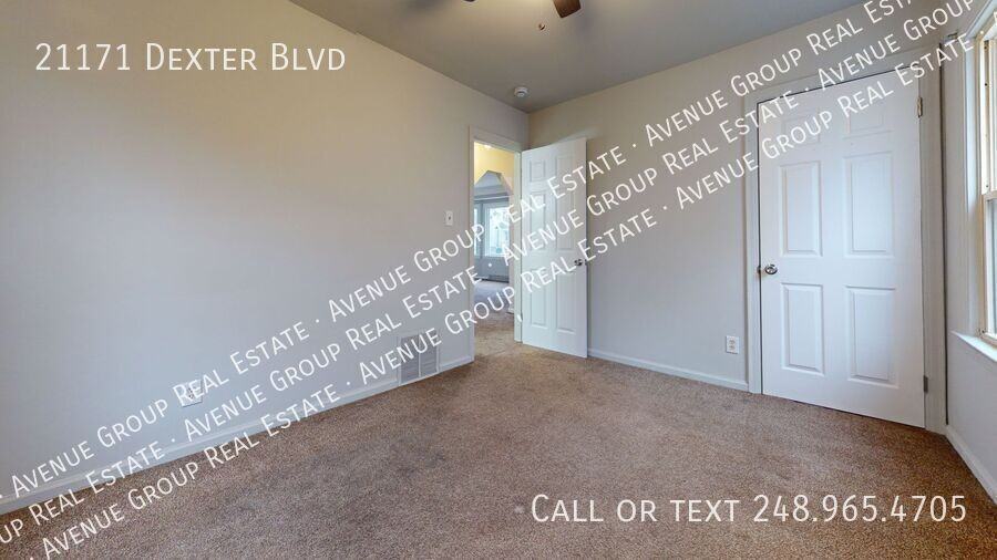 21171 Dexter Blvd - Photo 6 of 10