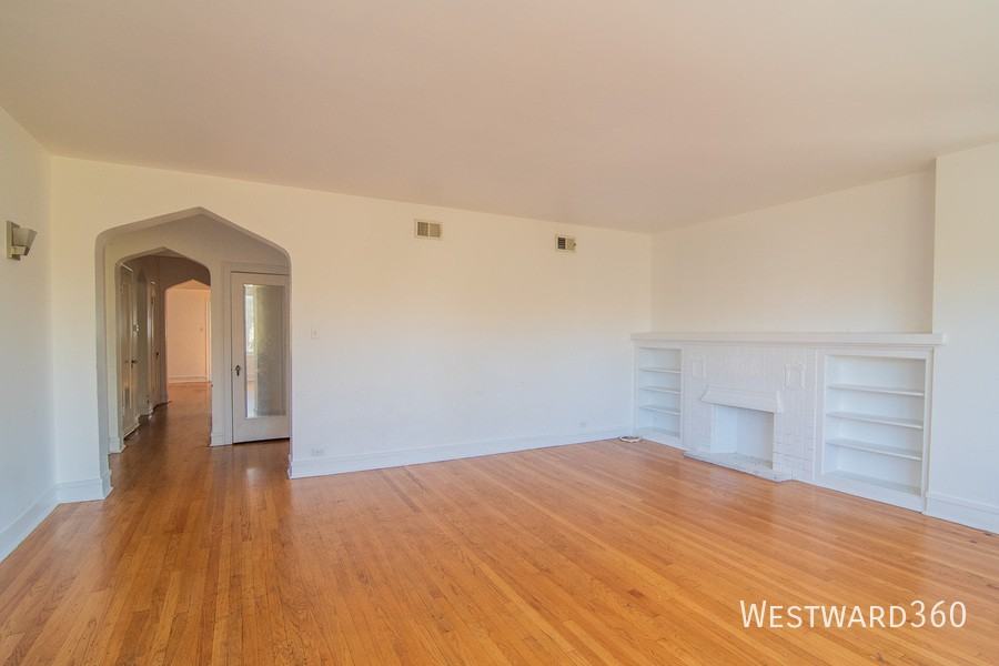 7831 S Kingston Ave #2 - Photo 7 of 34