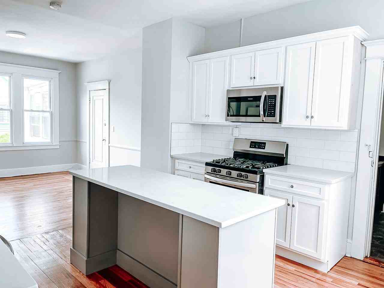 155 Foster-156 Willow - Photo 2 of 31