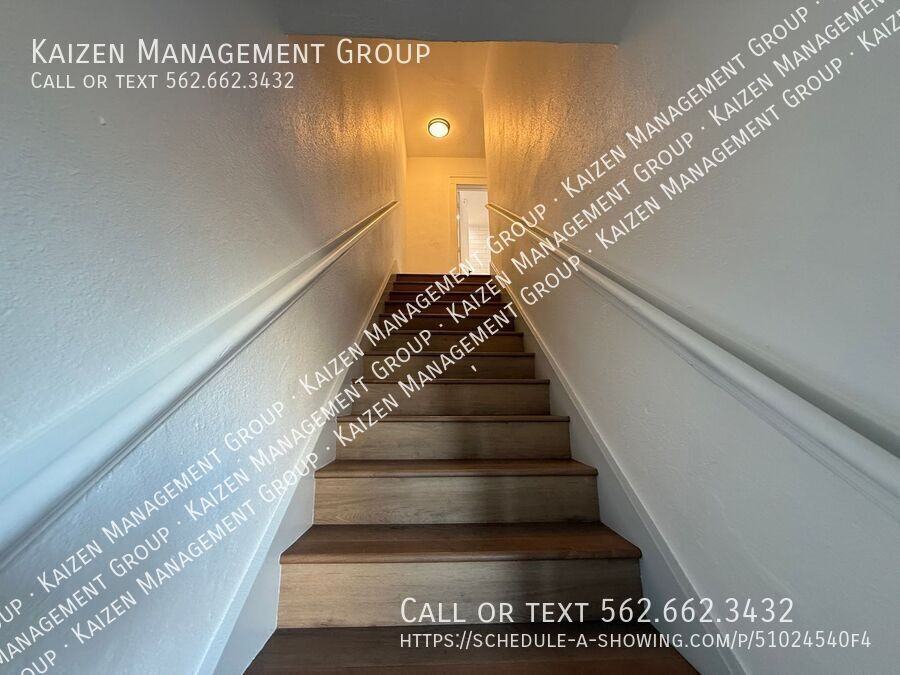 719 Pacific Ave - Photo 2 of 15