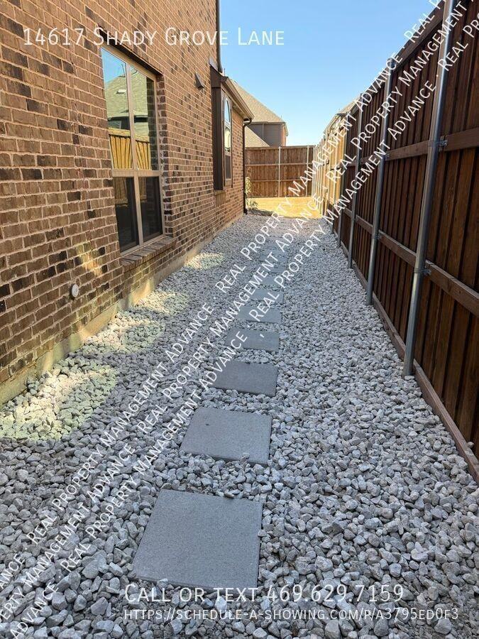 14617 Shady Grove Ln - Photo 5 of 41