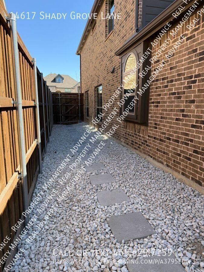 14617 Shady Grove Ln - Photo 6 of 41