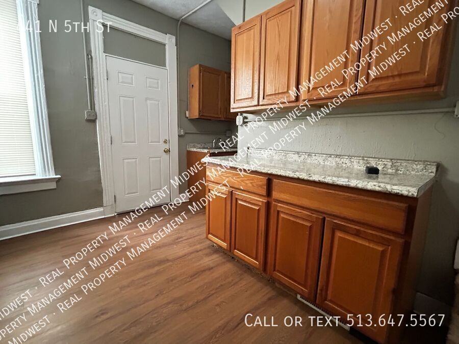 441 N 5th St - Photo 7 of 13