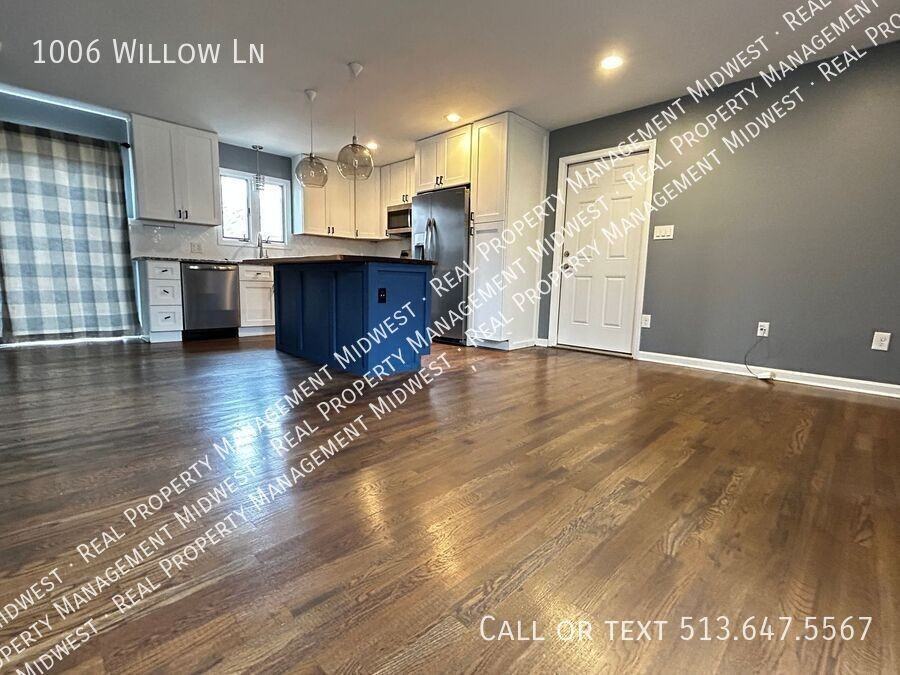 1006 Willow Ln - Photo 7 of 25