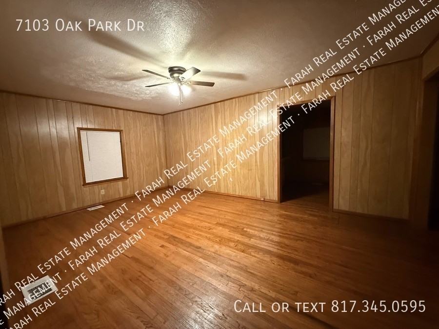 7103 Oak Park Dr - Photo 4 of 20