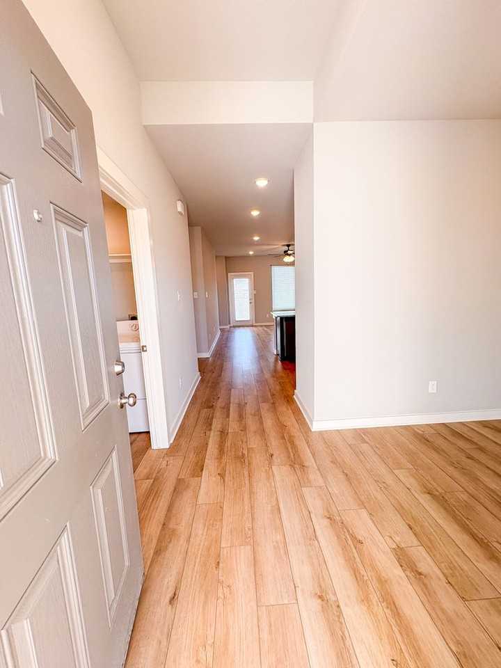 4241 Centerfire Rd - Photo 3 of 18