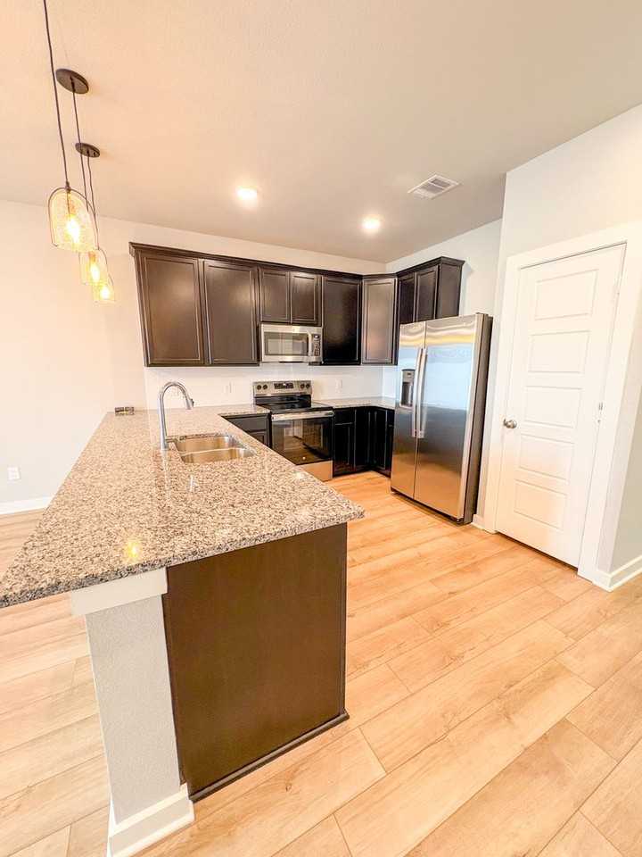 4241 Centerfire Rd - Photo 6 of 18