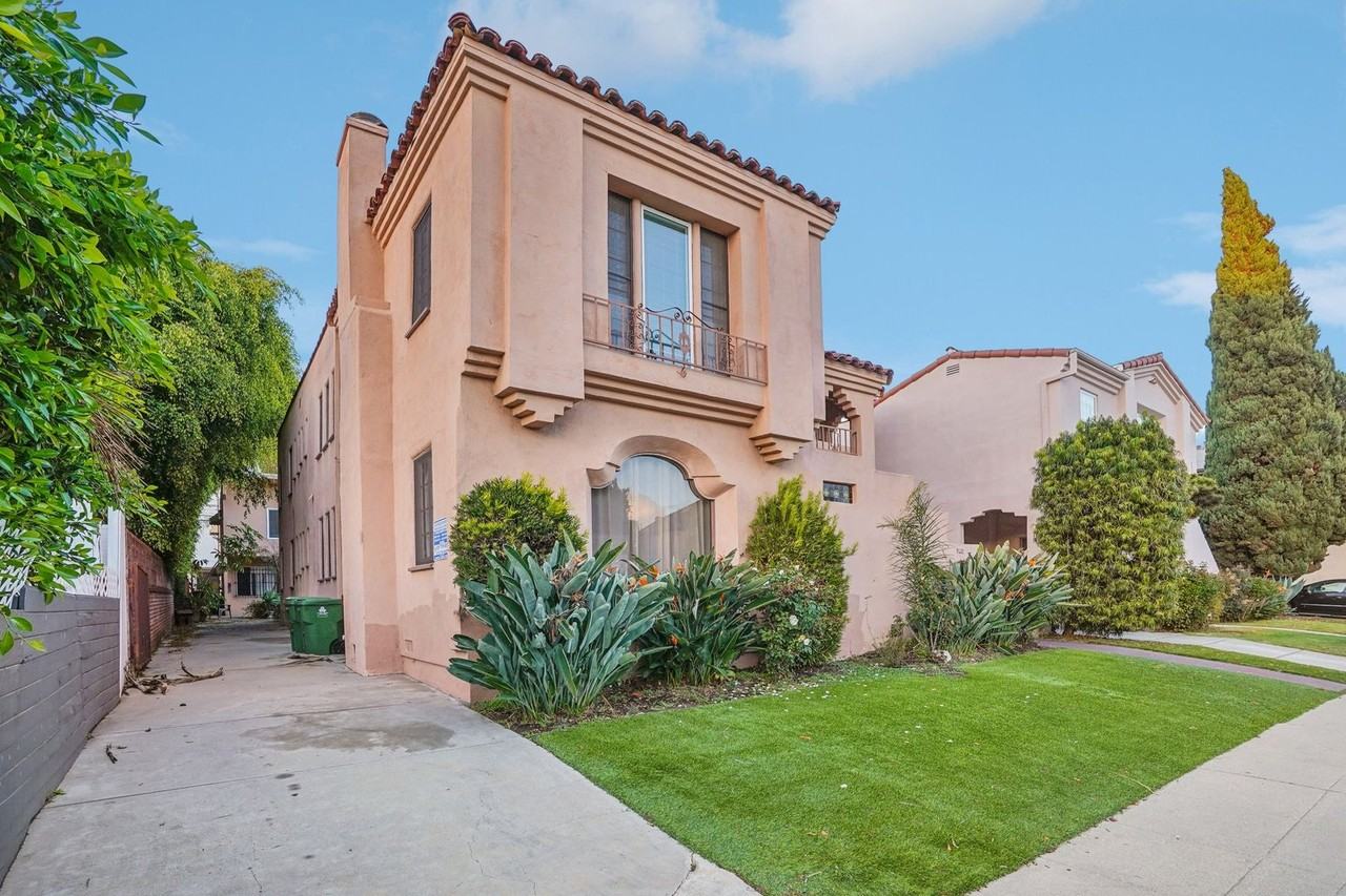 9221 ALCOTT ST - Photo 3 of 36