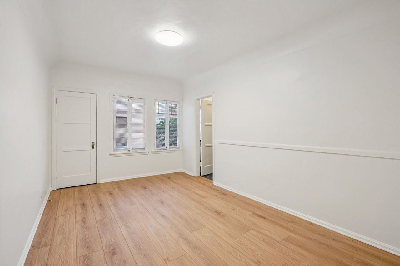 9221 ALCOTT ST - Photo 5 of 36