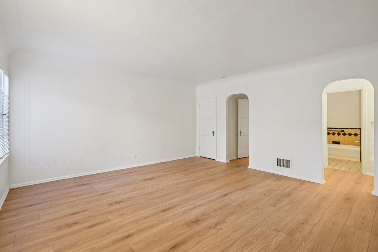 9221 ALCOTT ST - Photo 6 of 36