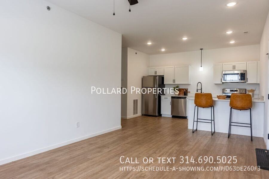 611 Parkview Dr #611 - Photo 2 of 50