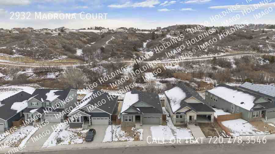 2932 Madrona Ct - Photo 2 of 29