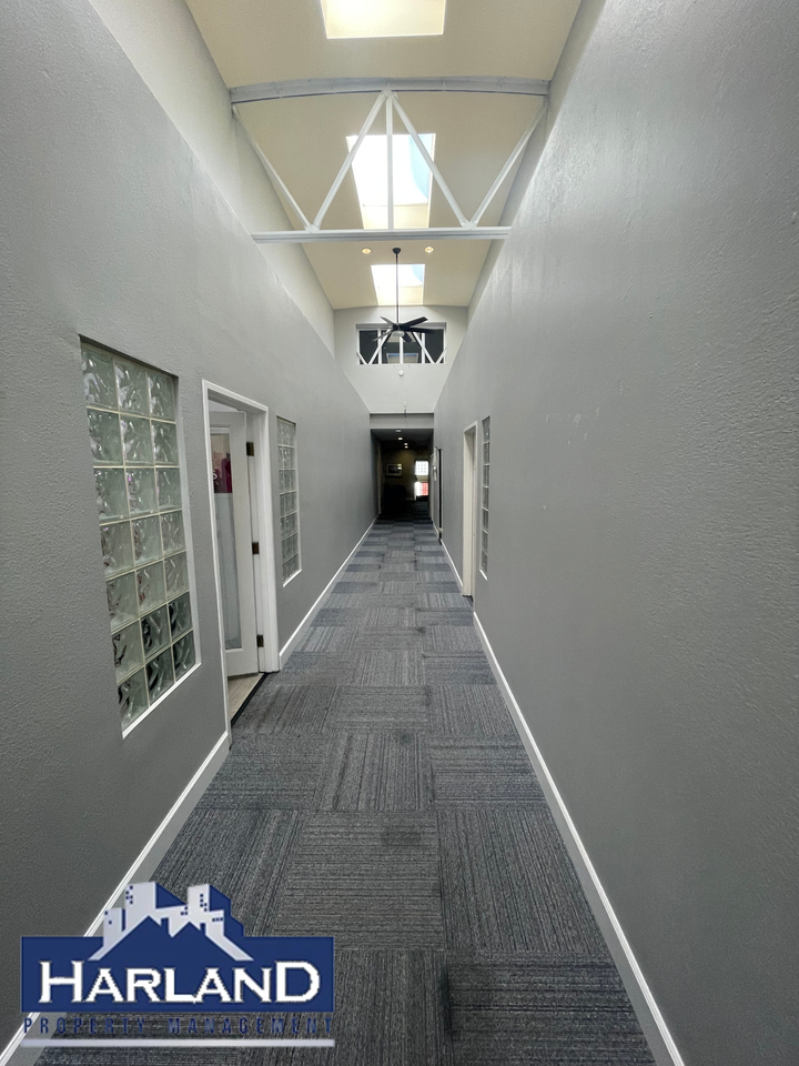 254 E Grand Ave - Photo 2 of 2