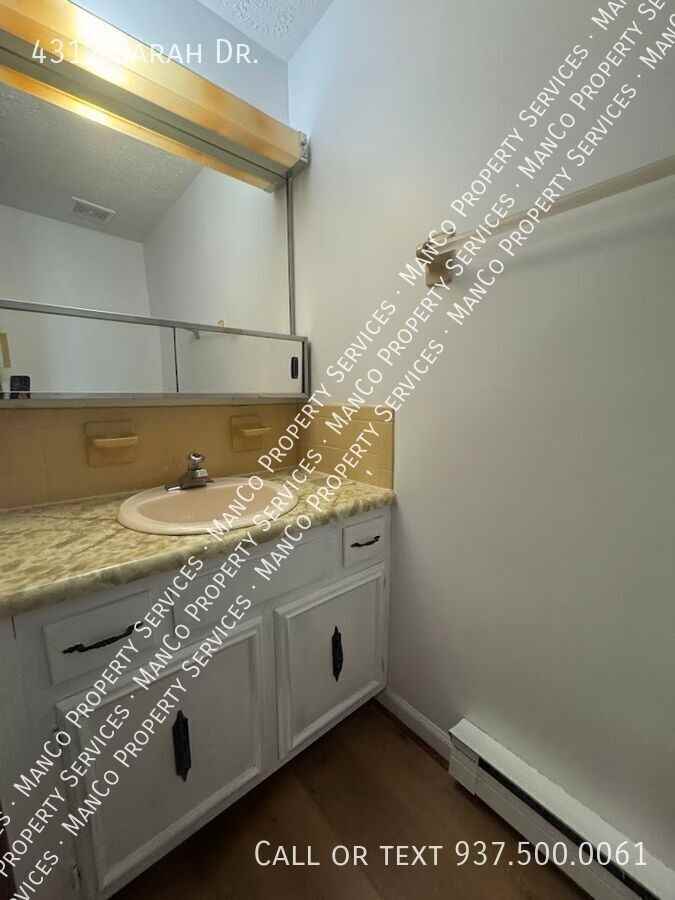 4312 Sarah Dr - Photo 5 of 11