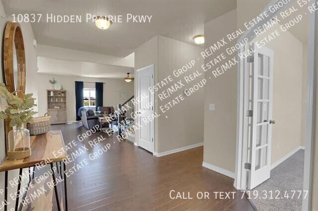 10837 Hidden Prairie Pkwy - Photo 3 of 15