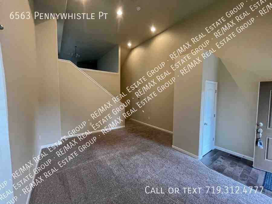 6563 Pennywhistle Pt - Photo 5 of 14