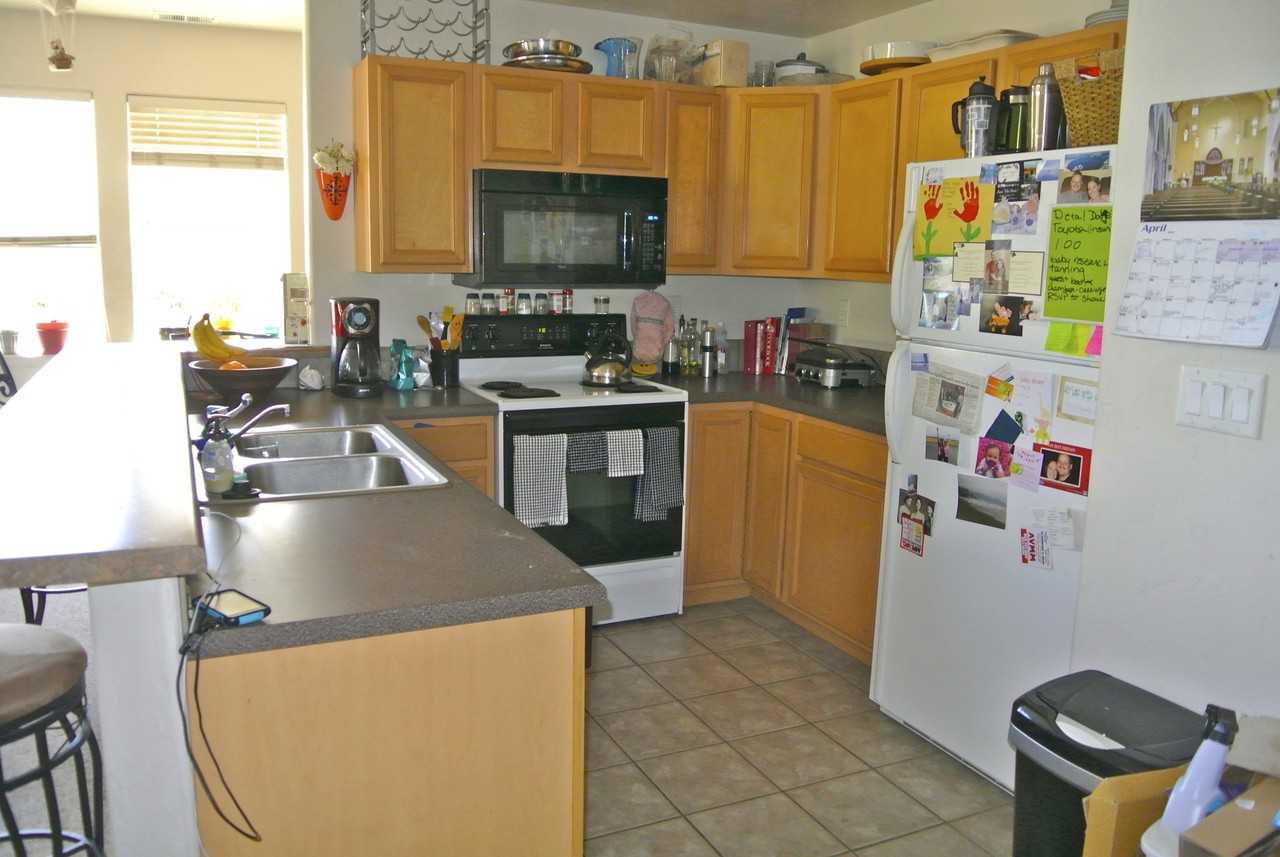 2701 Midland Avenue - Photo 7 of 13