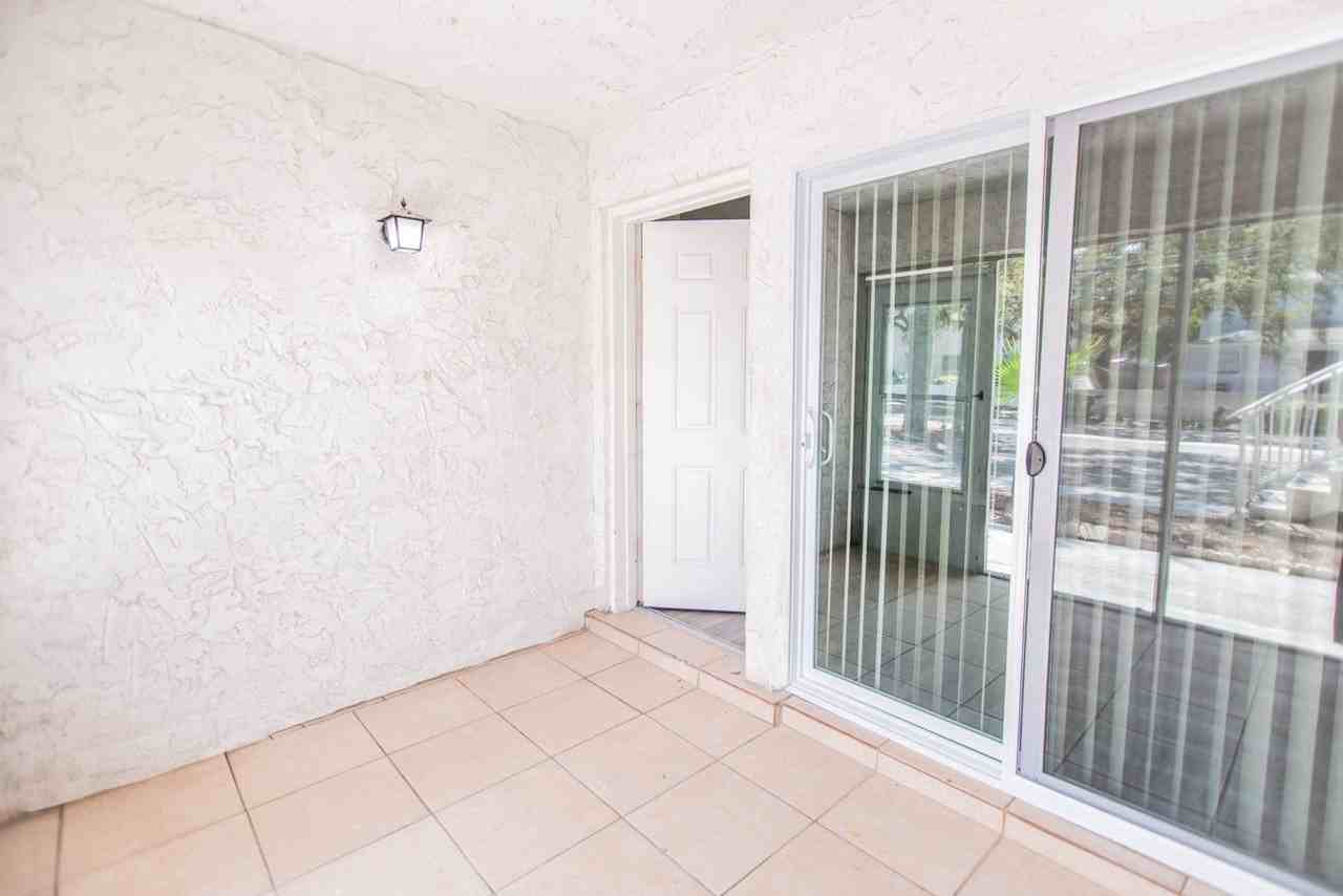 124 North Jefferson Avenue - Photo 4 of 41