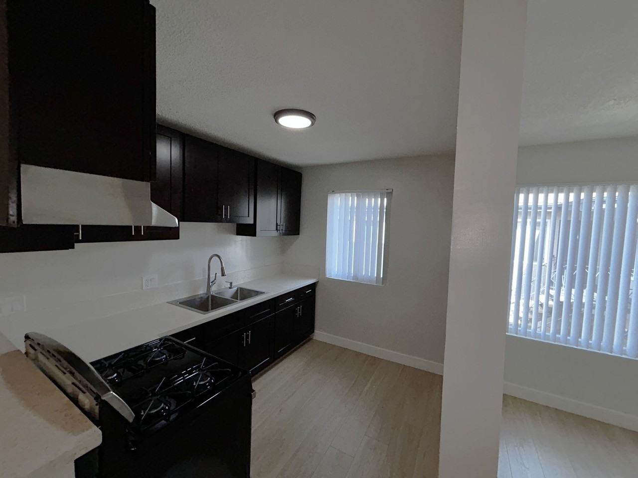 3005 - 20903-07 Amie Ave. - Photo 6 of 18