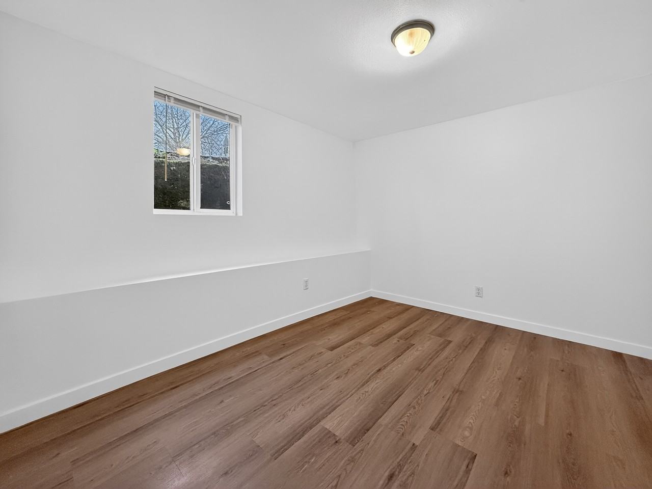 5201 13th Ave S, Seattle - Photo 6 of 19