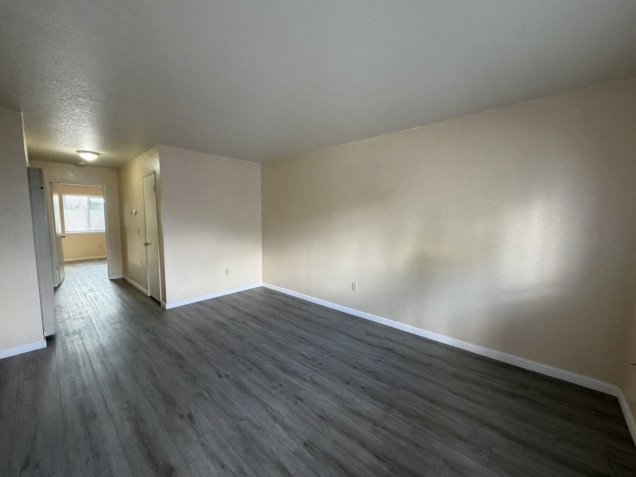 2121 Moffett Road - Photo 7 of 16