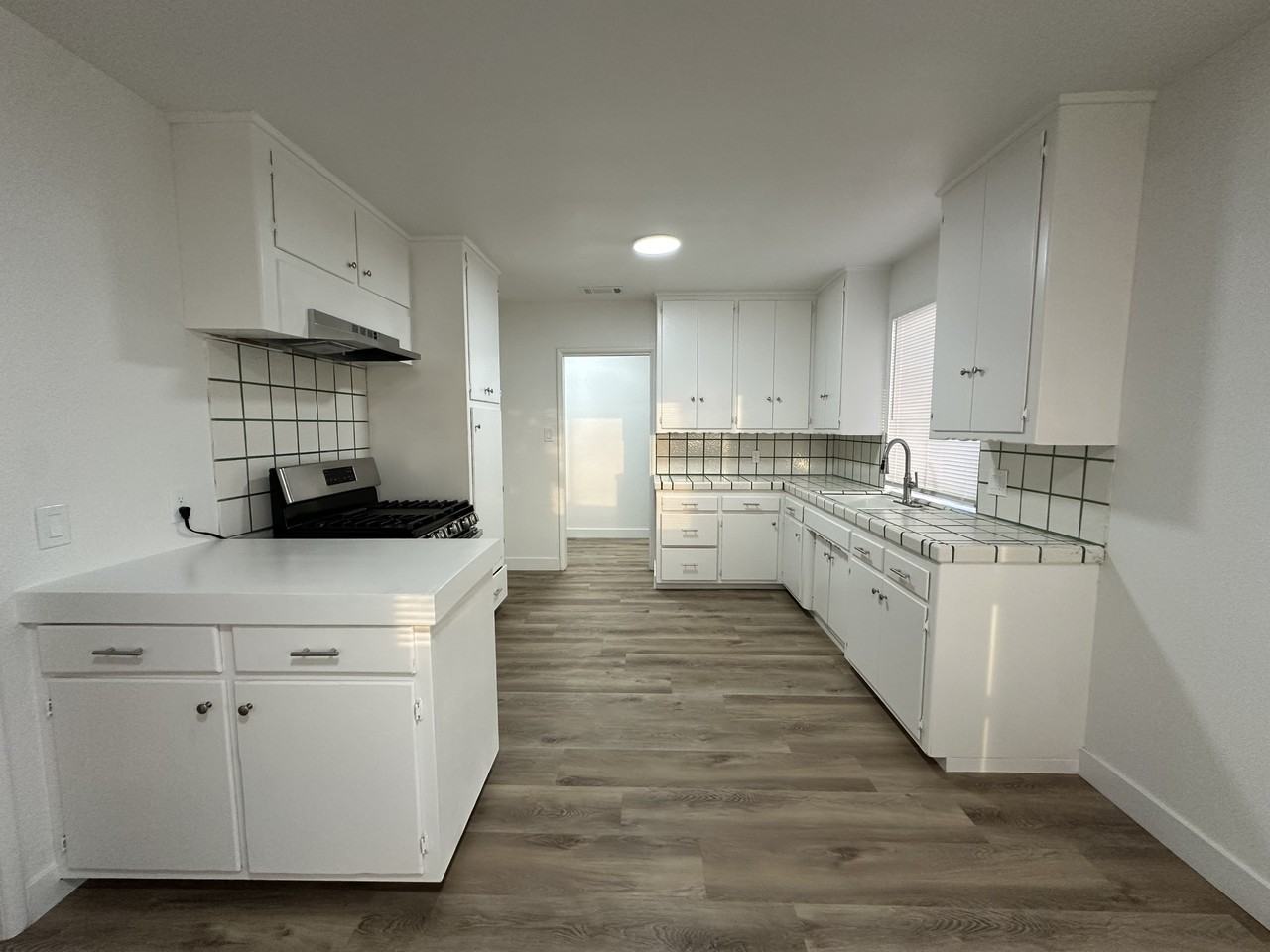 13051 S Baker Ave #1 - Photo 6 of 28